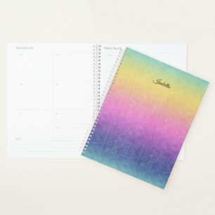 Agenda Pastel de arcoiris con nombre de guión o tu texto