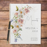 Agenda Pastel Floral Moderno Boda<br><div class="desc">Un diseño sencillo pero elegante con un ramo de flores rosadas,  amarillas y lavanda con vegetación sobre un fondo de papel de color blanco texturado. Creado por Simply Farmhouse Press,  coincide con la suite Boda moderna pastel floral de invitaciones y tarjetas de correspondencia.</div>