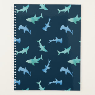 Agenda Patrón de siluetas de tiburones nadando en acuarel