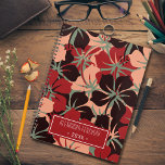 Agenda Patrón floral rojo y negro estético personalizado<br><div class="desc">Un diseño floral estético agradable de rojo,  negro y marrón claro. Personalice agregando su nombre.</div>