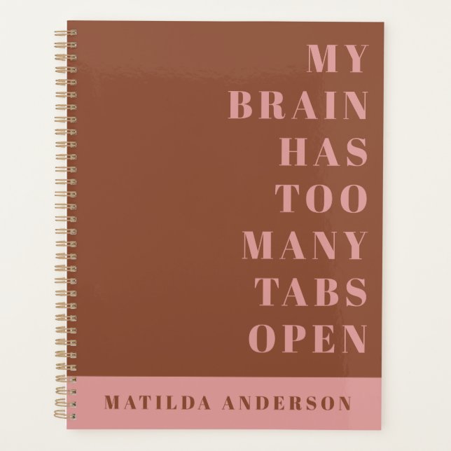 Agenda Periódico moderno de tipografía verde y rosa mínim (Anverso)