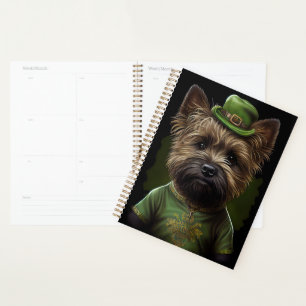 Agenda Perro de Cairn Terrier en el vestido de San Patric