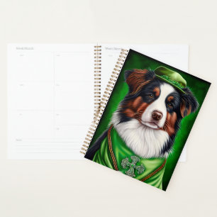 Agenda Perro pastor australiano con vestido de San Patric