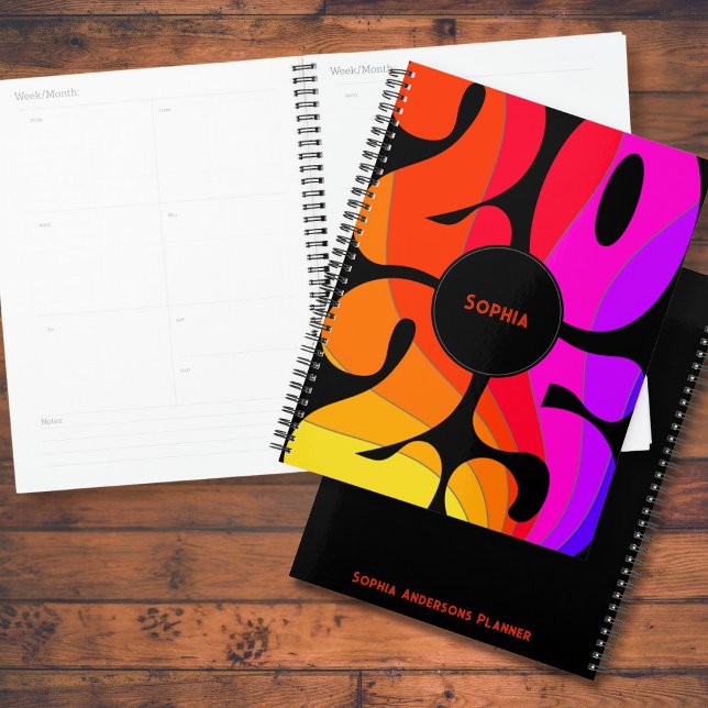 Agenda Personalizado Retro 2025 (Subido por el creador)