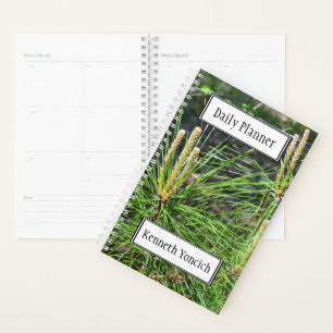 Agenda Pine Needles por Kenneth Yoncich