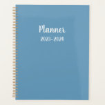 Agenda Planner azul mensual/semanal de 2023<br><div class="desc">¡Su compañera más importante para un año académico organizado! Manténgase al frente de la clase y brisa durante el año académico con nuestro meticulosamente diseñado Planificador de Lecciones Maestras 2023-2024. Diseñado con los educadores en mente, este amplio planificador ofrece la combinación perfecta de funcionalidad, estilo y conveniencia para empoderar a...</div>