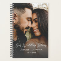Planner moderno de casamiento con fotografía y cal