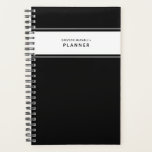 Agenda Planner simple mínimo en blanco y negro<br><div class="desc">Sencillo y mínimo en su estética, este planificador negro personalizado se siente limpio y organizado con sus gráficos reducidos en blanco y negro fresco. El texto personalizado le permite controlar la etiqueta, agregar un año, un nombre, una asignatura escolar e incluso la información de contacto si se pierde el bloc...</div>