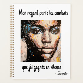 Agenda Poderoso retrato pixelado