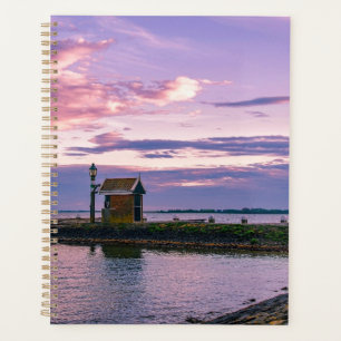 Agenda Puesta de sol rosa sobre el lago
