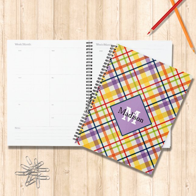 Agenda Púrpura de Planner Monograma de Escuela Brillante (Subido por el creador)