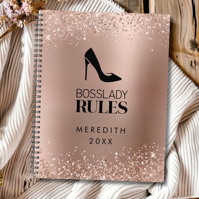 Agenda Purpurina Rosa de oro Bosque Lady Stiletto Logo (Rose Gold Glitter Boss Lady Rules Stiletto Logo Personalized Annual Planner)