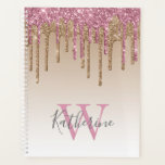 Agenda Rosa Gold Purpurinas Drips Ombre Monograma 2024<br><div class="desc">Un purpurina de oro moderno y niñita rosa gotea una espiral de fondo oscuro de oro en cualquier libro de citas de año y planificador de 2024. Este diseño presenta dorado rosa rosa rosa rosa rosa rubor y purpurinas brillantes dorados amarillos oscuros gotean sobre fondo oscuro blanco dorado de arena...</div>