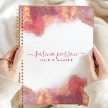 Agenda Rosa Y Oro Moderno Arte Tinta De Acuarela Líquida<br><div class="desc">Planner De Tinta De Color Acuático Líquido De Arte Moderno Rosa Y Dorado. Elegante diseño profesional de escritura caligráfica con letras de tinta de mano con alcohol. Perfecto para maquilladores,  peluqueros,  cosmetólogos y más!</div>