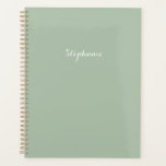 Agenda Sage Verde Nombre Moderno Elegante Monograma Boho<br><div class="desc">Elegante,  rústico,  simple,  monograma,  minimalista,  nombre,  planificador verde salvia. Hermoso diseño de moda.</div>