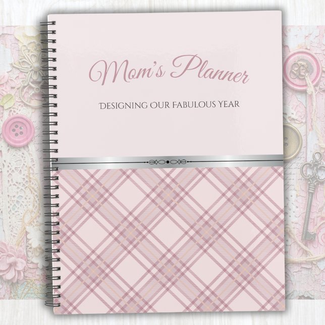 Agenda Shabby Chic Pink Plaid Mom’s Fabulous Year Planner (Modern pink plaid planner with a bold black coil and elegant script)
