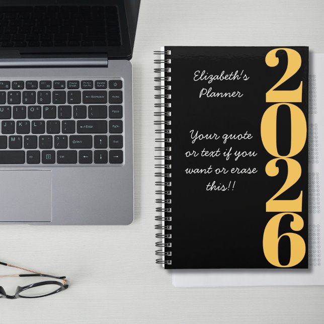 Agenda Simple Minimalist Black and Gold Name and Year  (Subido por el creador)