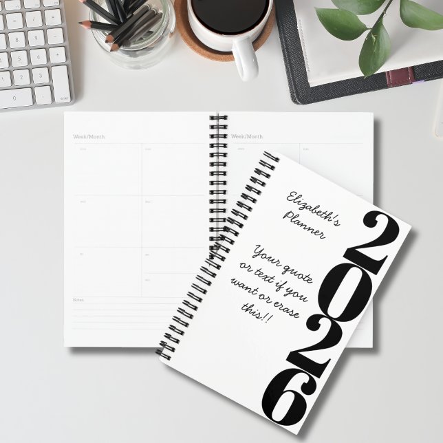 Agenda Simple Minimalist Black and White Name and Year  (Subido por el creador)