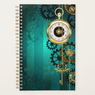 Agenda Steampunk Jewelry Watch sobre un fondo verde
