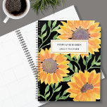 Agenda Sunflower acuarela personalizada 2023<br><div class="desc">Este único Planner está decorado con girasoles color agua amarillo y hojas verdes sobre un fondo negro. Personalizable fácil con tu nombre y año. Porque creamos nuestra obra de arte no encontrarás esta imagen exacta de otros diseñadores. Acuarela original © Michele Davies.</div>