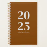 Agenda Terracota Mínima Personalizada Mensual/Semanal<br><div class="desc">Manténgase organizado y con estilo con nuestro Planificador Mínimo Personalizado de Terracota Mensual/Semanal. Este elegante planificador cuenta con una elegante cubierta de terracota, perfecta para añadir un toque de sofisticación a su rutina diaria. En el interior, encontrará amplios diseños mensuales y semanales diseñados para ayudarle a planificar sus actividades personales...</div>