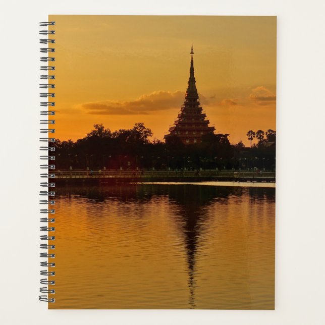 Agenda Thailand - sunset in Khon Kaen (Anverso)