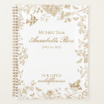 Agenda Toile De Oro De Jouy Vintage Floral Mi Primer Año<br><div class="desc">Eleva tus celebraciones con nuestra decoración dorada de fiesta Toile, con detalles de estilo floral y campestre francés sobre un cálido fondo blanco. Este elegante y sofisticado diseño de estilo chino inspirado en la regencia. ¿Quieres que te ayude a planear tu próximo fiesta? æSi necesita una decoración de coordinación, por...</div>