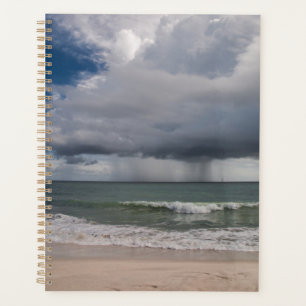 Agenda Tormenta de lluvias sobre el océano Atlántico