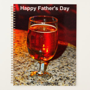 Agenda Un vaso de cerveza para el Día del Padre