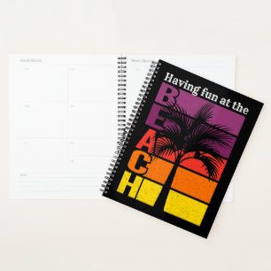 Agenda Vacaciones veraniegas divertidas en el retro de la