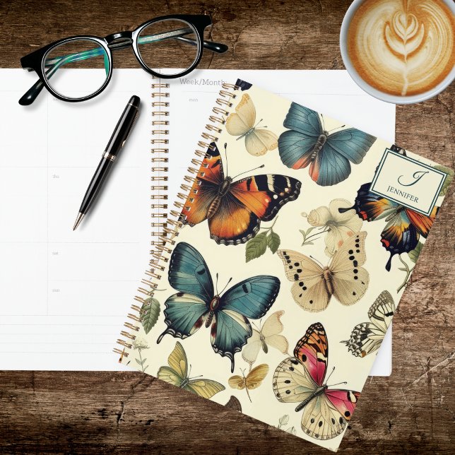 Agenda Vintage Butterflies in Flight (Subido por el creador)