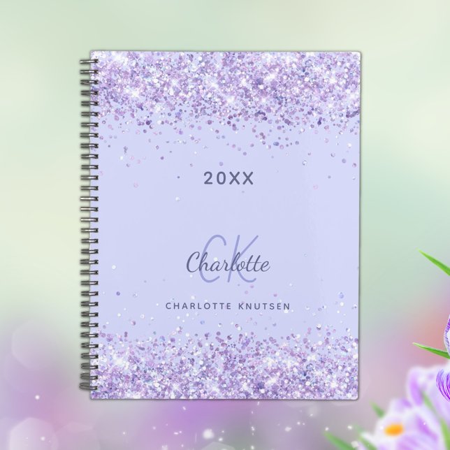 Agenda Violet glitter monogram initials script 2023 (Subido por el creador)