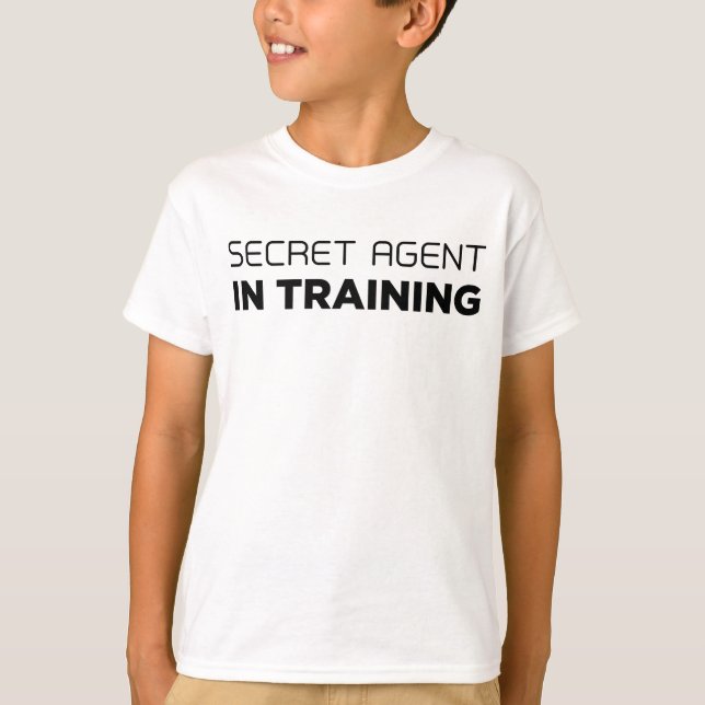 Agente secreto en camiseta del entrenamiento (Anverso)