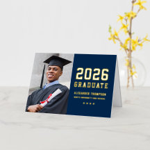 Agradecimiento de graduación universitaria en oro