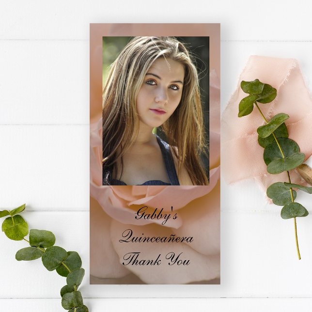 Agradecimiento Floral rosa Quinceañera Gracias Tarjeta De Foto (Subido por el creador)