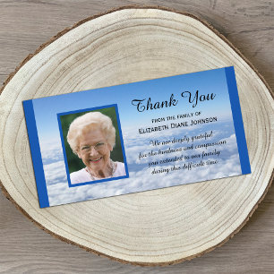 Agradecimiento Fotografía en la tarjeta fotográfica de las nubes