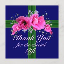 Las flores rosadas le agradecen por la tarjeta de