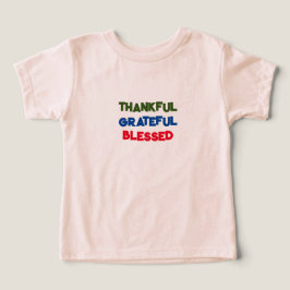 Agradecimiento por cada día lleno de camisetas de 