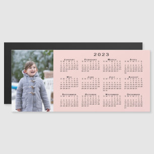 Agrega tu foto Calendario 2023 en imán de color ro