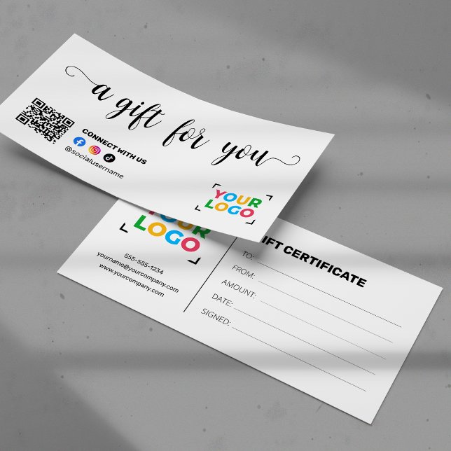 Agrega tu logo Certificado de regalo con código QR (Subido por el creador)