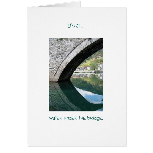 Agua bajo el puente, en Montenegro (Frente)
