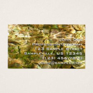 Agua de aguas termales naturaleza de oro verde