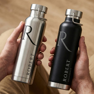 Agua Elegante nombre personalizado negro y botella de a
