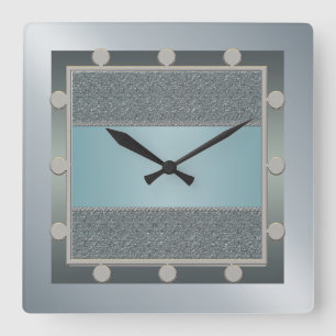 Aguamarina azul y reloj de pared de plata
