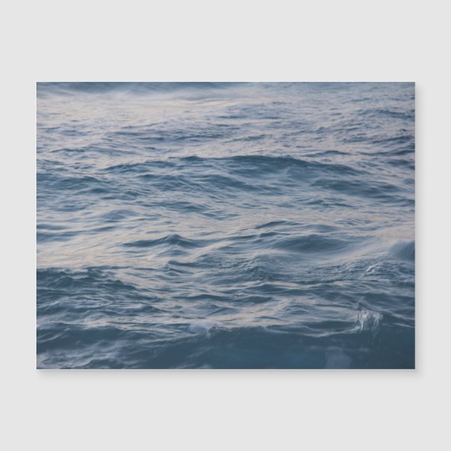 Aguas de mar cerradas (Anverso)