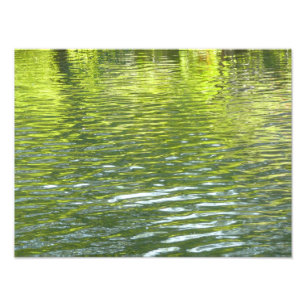 Aguas de roble creek amarillo y verde foto natural