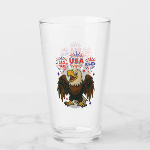 Águila calva con fuegos artificiales - Estados Uni