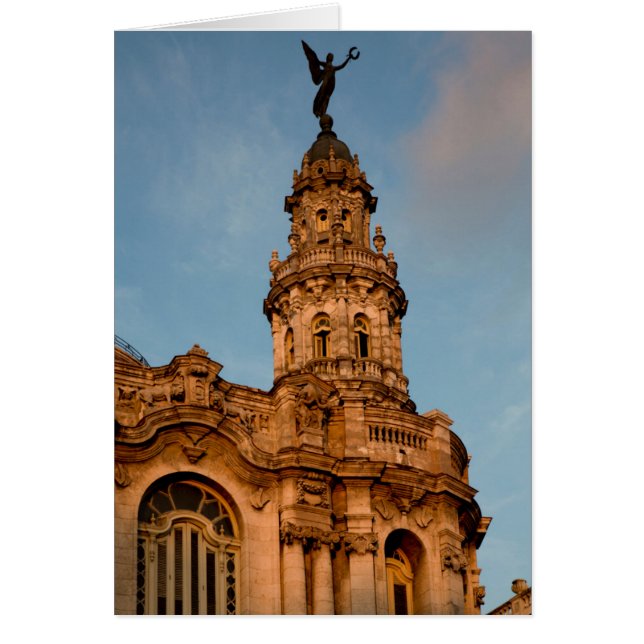 Aguja del edificio antiguo, La Habana, Cuba (Frente)