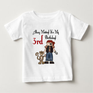 Ahoy Matey Pirate Tres camisetas y regalos de cump