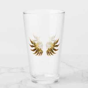 Alas del Ángel de Oro sobre fondo negro